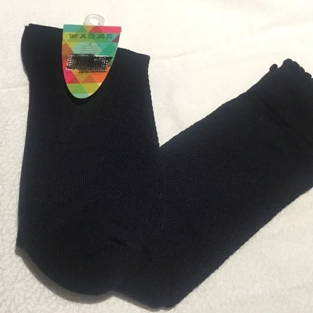 SALE. BUY 5/$10. NWT Girls Knee Socks Sz 12 solid black